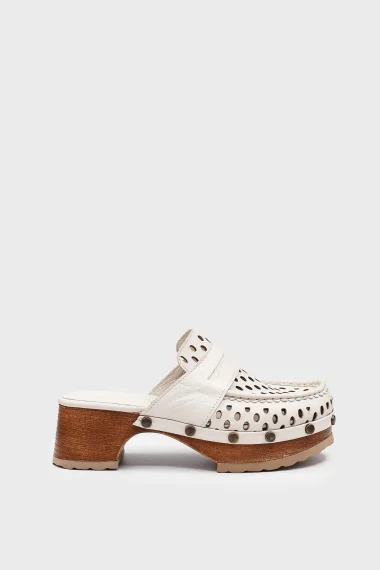 SKA-011 White Leather Women's Clogs