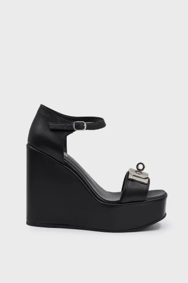 SKD-044 Black Leather Platform Sole Sandal