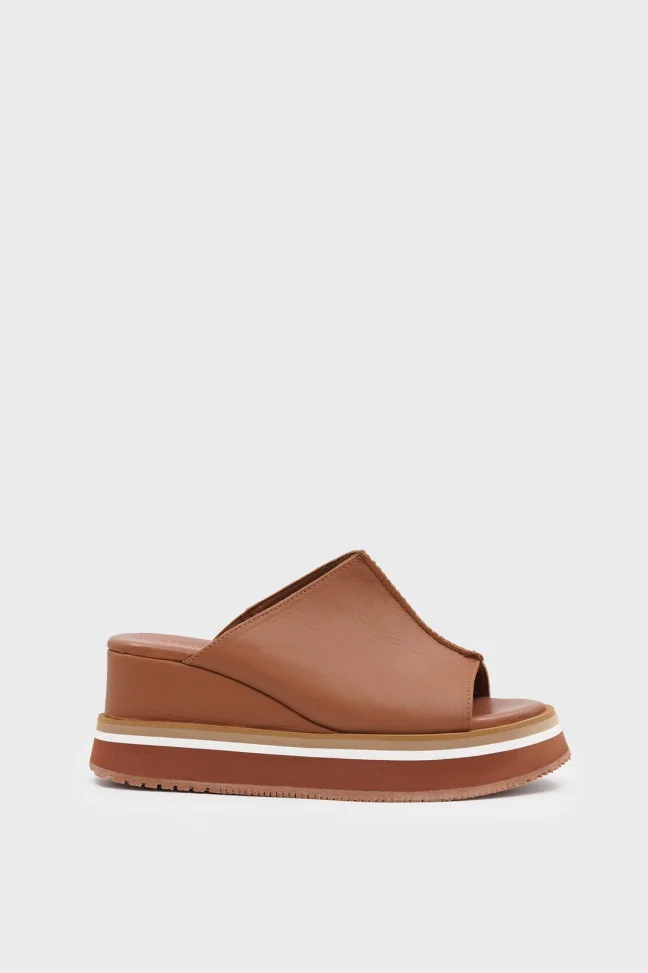 SKK-065 Tan Leather Platform Base Slipper